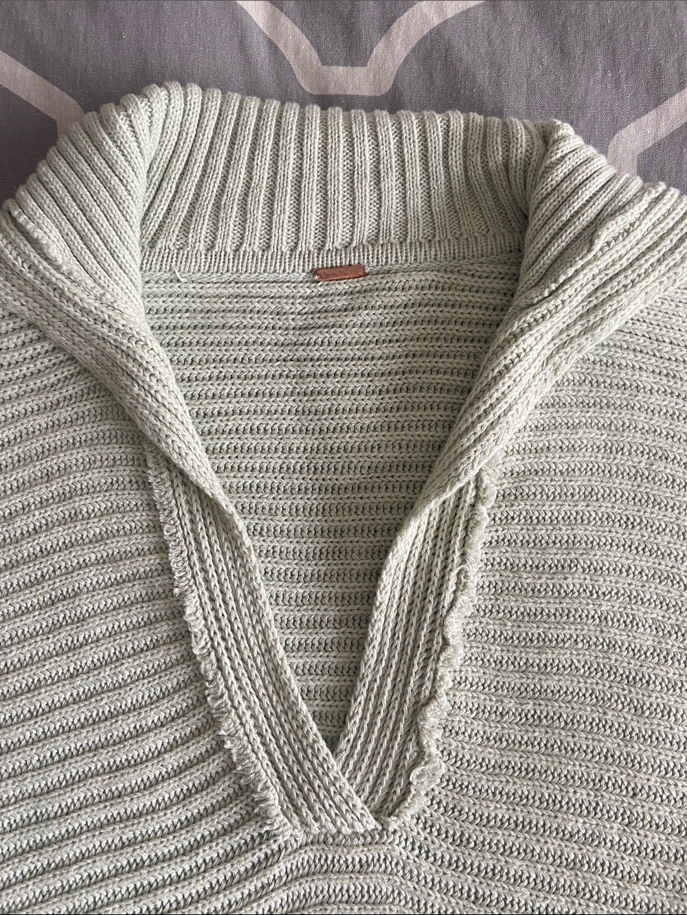 Free people - Women’s mint green  Knit V-Neck Sweater